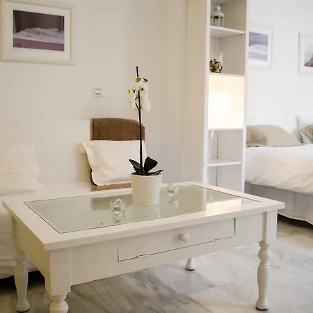 Apartment Apartamento Blanco Calle Pureza Seville