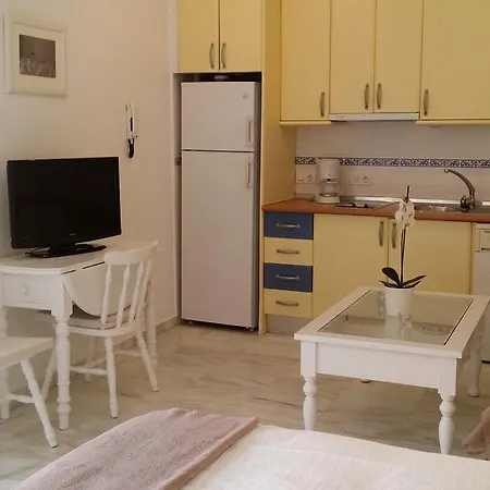 Apartamento Blanco Calle Pureza Seville
